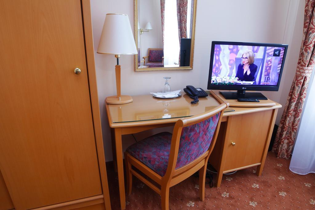 Hotel Pavlov Karlovy Vary Luaran gambar