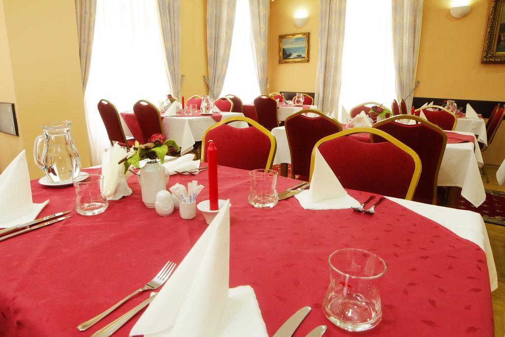 Hotel Pavlov Karlovy Vary Luaran gambar