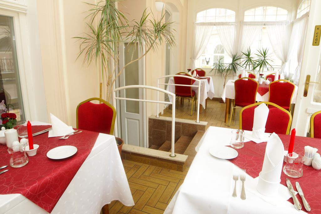 Hotel Pavlov Karlovy Vary Luaran gambar