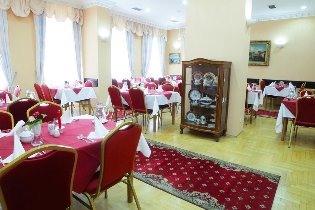 Hotel Pavlov Karlovy Vary Luaran gambar