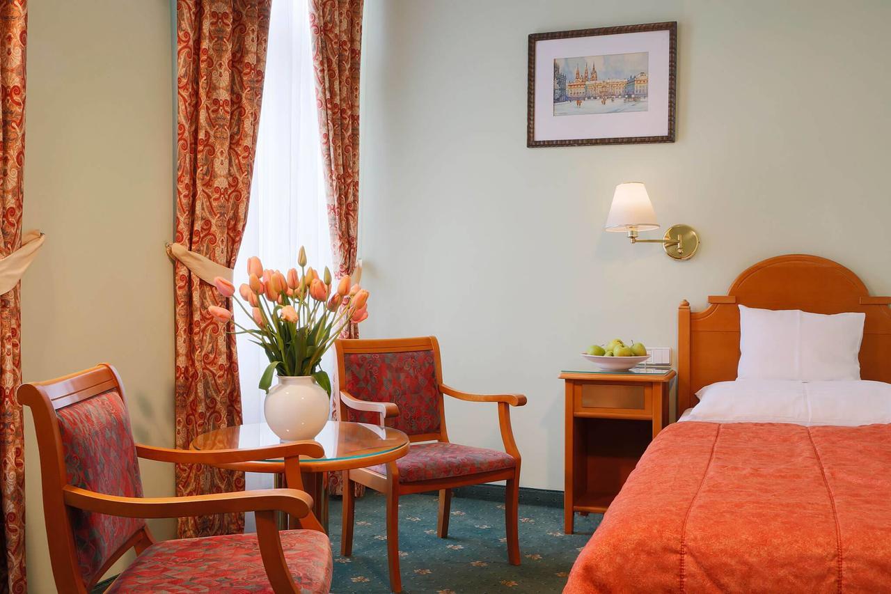 Hotel Pavlov Karlovy Vary Luaran gambar