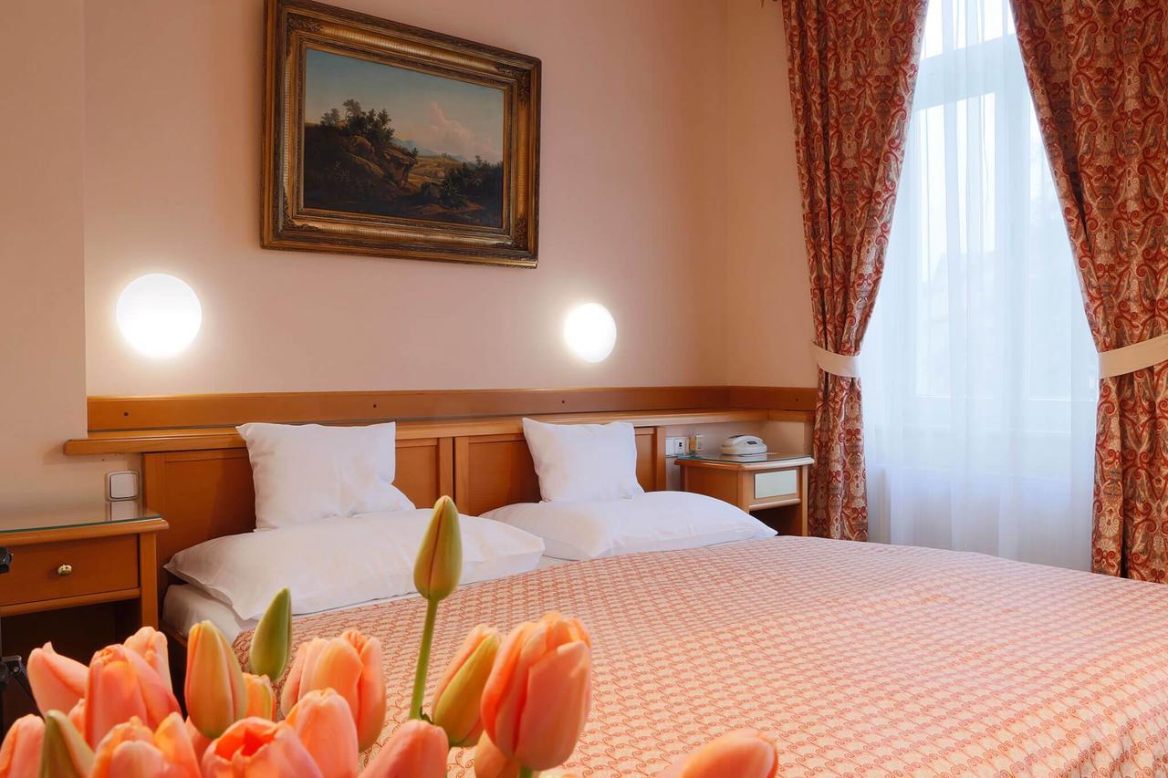 Hotel Pavlov Karlovy Vary Luaran gambar